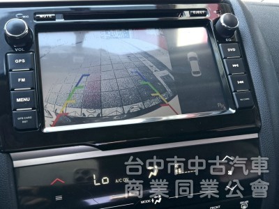 2015年 Honda Fit 1.5 VTi-S 認證車 恆溫 換檔撥片 定速 影音 都會靈巧代步小車