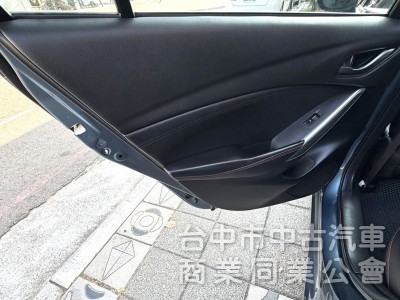2015年式 Mazda 6 2.2 頂級柴油旗艦版 原鈑件 雙區恆溫 電動椅 天窗 I-Key 日本進口豪華大型房車