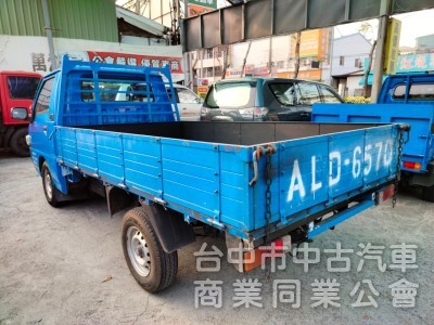16年出廠中華得利卡2.4CC手排貨車