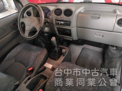 18中華菱利箱車1.3CC手排4WD