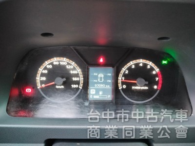 21年中華得利卡8人座箱車自排