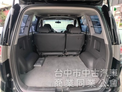 11中華勁哥5人座2.4CC箱車低里程數7K