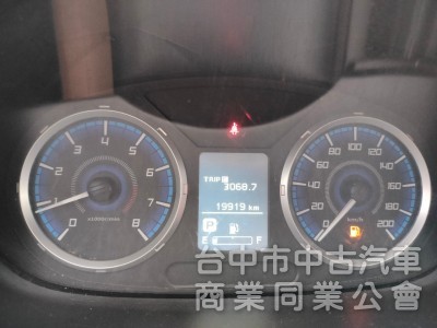 21年中華勁哥2.4CC自排皮卡小貨車低里程1.9K