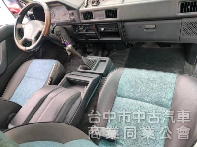 12中華得利卡箱車八人座可變成箱式貨車