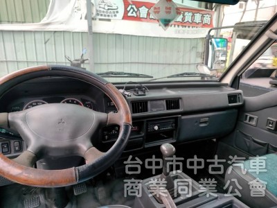 12中華得利卡箱車八人座可變成箱式貨車