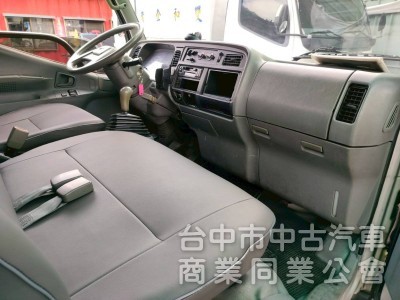 05中華堅打達柴油3.5噸標準斗貨車