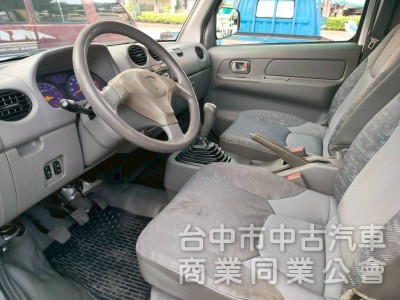17年出廠中華菱利1.3CC手排小客貨箱車