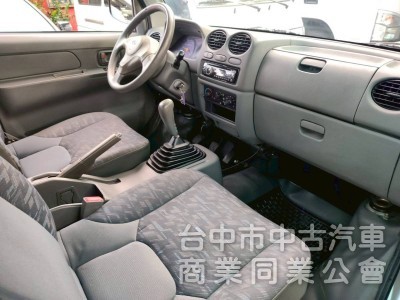 17年出廠中華菱利1.3CC手排小客貨箱車