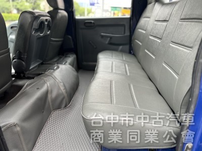 2015卡旺雙廂柴油貨車