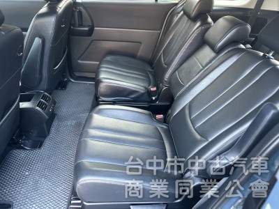 MAZDA5頂級配備一手車僅跑130635公里 一年跑不到一萬公里 非常漂亮