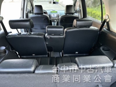 MAZDA5頂級配備一手車僅跑130635公里 一年跑不到一萬公里 非常漂亮