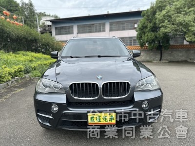 BMW X52012出廠13領牌一手車頂級配備 原廠完整一手車僅跑98905公里非常漂亮保養紀錄