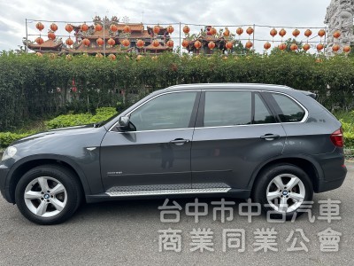 BMW X52012出廠13領牌一手車頂級配備 原廠完整一手車僅跑98905公里非常漂亮保養紀錄