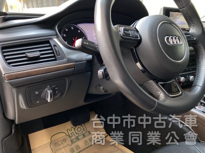 2013 Audi A6 Sedan　　低里程/第三方認證/雙前電動座椅/車偏警示/車道變換輔助/IKEY/天窗/電尾