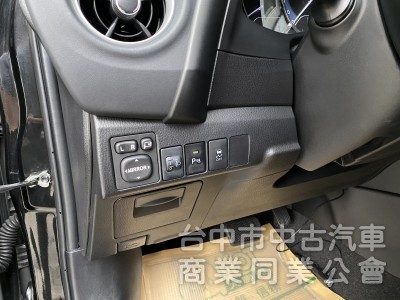 2019 Altis 1.8 經典版　　超值好貨／低里程／經典版／iKEY摸門／恆溫
