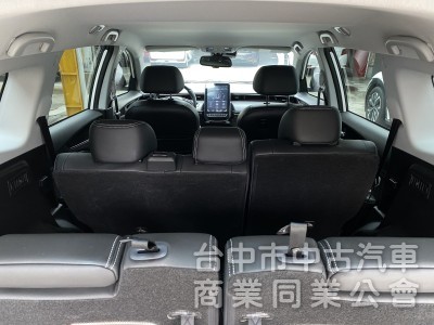 2021 Luxgen URX 7人健康樂活版　伸縮斜坡板／7人座／ACC／環景／腳踢尾門／抬顯／出遊福祉都能用！