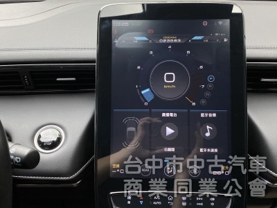 2021 Luxgen URX 7人健康樂活版　伸縮斜坡板／7人座／ACC／環景／腳踢尾門／抬顯／出遊福祉都能用！