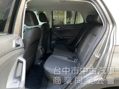 2020 VW T-Cross 230 TSI Style Design　ACC／手機無線充／CarPlay／倒車