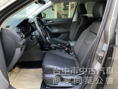 2020 VW T-Cross 230 TSI Style Design　ACC／手機無線充／CarPlay／倒車