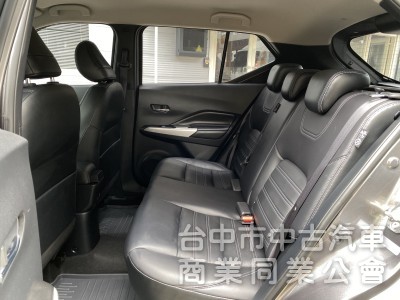 2021 Nissan Kicks 1.5智行旗艦版　車偏/盲點/環景 /LED頭燈　五門小車