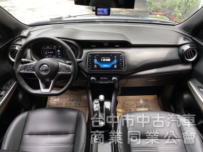 2021 Nissan Kicks 1.5智行旗艦版　車偏/盲點/環景 /LED頭燈　五門小車