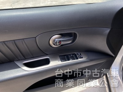 2017 Nissan Livina 1.6行家版　