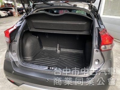 2019 Nissan Kicks 1.5智行旗艦版　原鈑件／車況佳／第三方認證