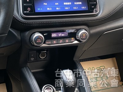 2019 Nissan Kicks 1.5智行旗艦版　原鈑件／車況佳／第三方認證