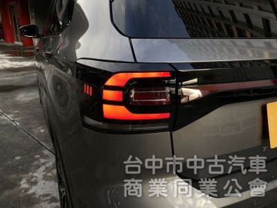 2020 VW T-Cross 230 TSI Style Design　ACC／手機無線充／CarPlay／倒車