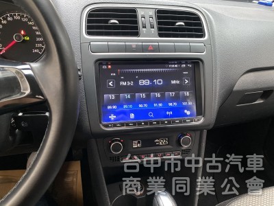 2015 Volkswagen Polo 1.6 HL　原鈑件/原廠保養/實用代步小車/棕色