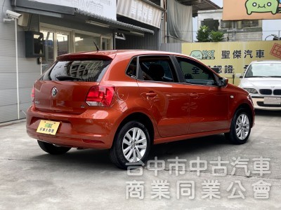 2015 Volkswagen Polo 1.6 HL　原鈑件/原廠保養/實用代步小車/棕色
