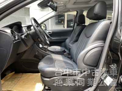 2017 Luxgen U7 Turbo ECO Hyper 旗艦型　第三方認證/大馬力/大空間/超實用/車況佳!!
