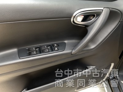 2017 Luxgen U7 Turbo ECO Hyper 旗艦型　第三方認證/大馬力/大空間/超實用/車況佳!!