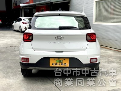 2022 Hyundai Venue GLA 1.6　一手車／原鈑件／第三方認證／里程保證／內裝質感美