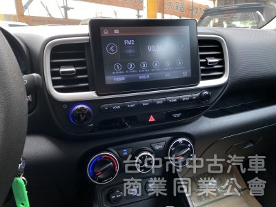 2022 Hyundai Venue GLA 1.6　一手車／原鈑件／第三方認證／里程保證／內裝質感美