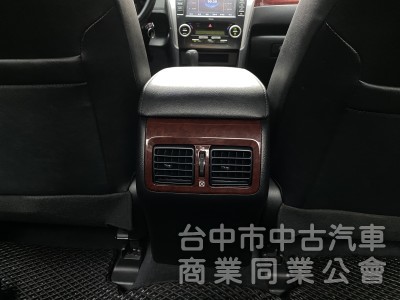 2014 Toyota Camry 2.0 E 　大空間／內裝美／抬顯／原鈑件／第三方認證／現車在店