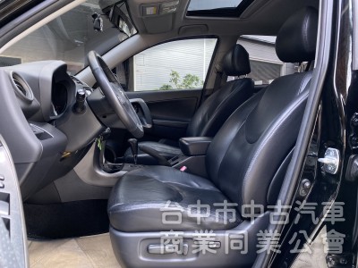 2010 Toyota RAV4 2.4 E天窗　 原鈑件／原廠保養／第三方認證／倒車顯影