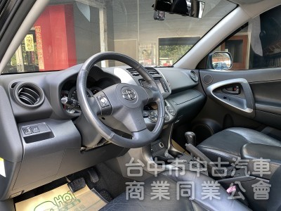 2010 Toyota RAV4 2.4 E天窗　 原鈑件／原廠保養／第三方認證／倒車顯影