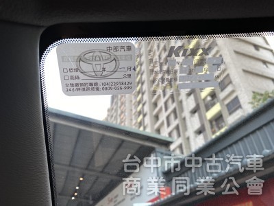 2010 Toyota RAV4 2.4 E天窗　 原鈑件／原廠保養／第三方認證／倒車顯影