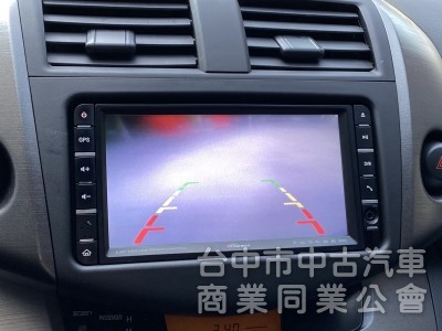 2010 Toyota RAV4 2.4 E天窗　 原鈑件／原廠保養／第三方認證／倒車顯影