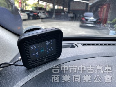 2014款 Luxgen U7 Turbo 旗艦型　原廠保養／大空間／超實用／360環景／駕駛電動座椅／天窗／電尾門