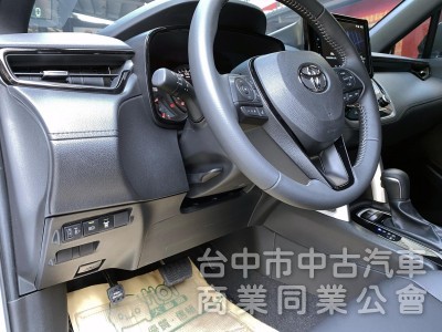 2023 Toyota Corolla Cross 1.8 GR Sport　僅跑8400km／原鈑件原漆／原廠保固中