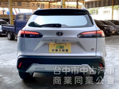 2023 Toyota Corolla Cross 1.8 GR Sport　僅跑8400km／原鈑件原漆／原廠保固中