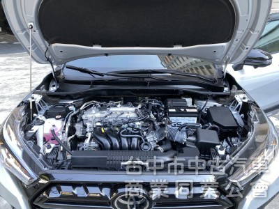 2023 Toyota Corolla Cross 1.8 GR Sport　僅跑8400km／原鈑件原漆／原廠保固中