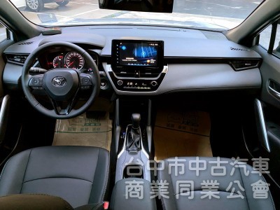 2023 Toyota Corolla Cross 1.8 GR Sport　僅跑8400km／原鈑件原漆／原廠保固中