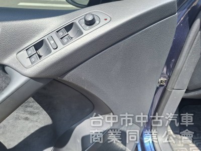 拼俗價 一手美車 17年式  VW  TIGUAN 超值價搶購中....                   