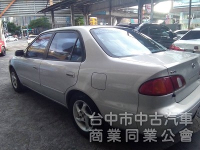 拼俗價 COROLLA 進口 2001年式 每年里程只跑 6千多公里 珍藏優質美車 ....              