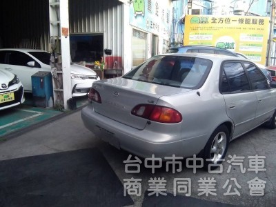 拼俗價 COROLLA 進口 2001年式 每年里程只跑 6千多公里 珍藏優質美車 ....              