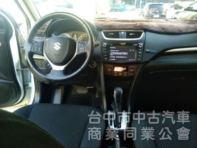 拼俗價 一手車 16年式 SWIFT GLX 里程8.8萬公里 優質美車....                    