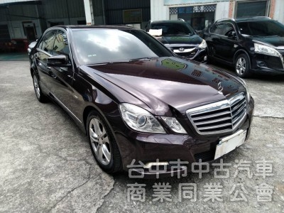 拼俗價  BENZ E200  2011年式  最受歡迎 優質美車 ....                      
